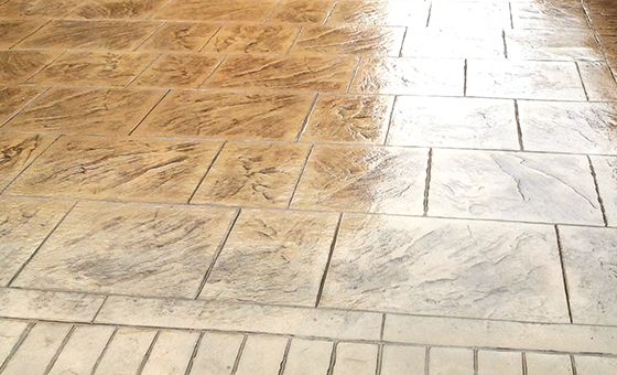 Beton Amprentat Lacuit